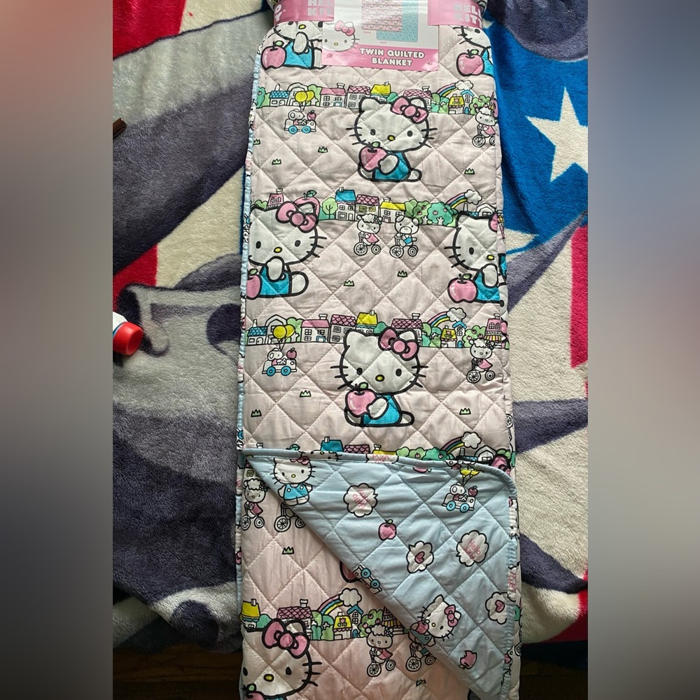 Hello Kitty Quilted Blanket